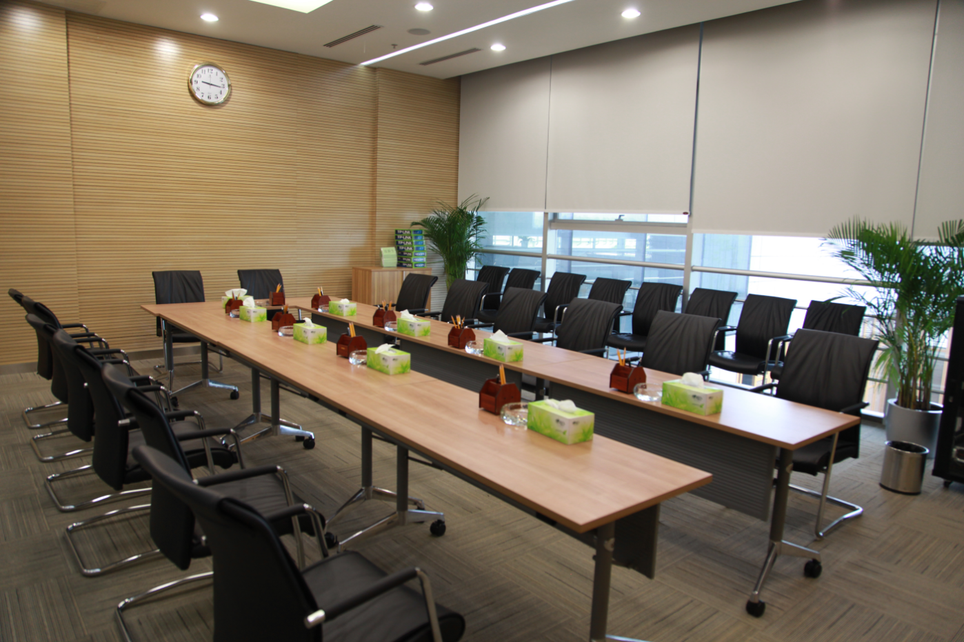 2会议室.png